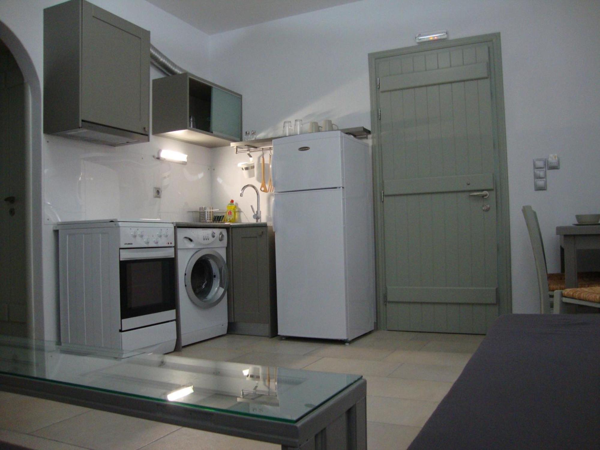 Anima Apartments Folégandros Esterno foto